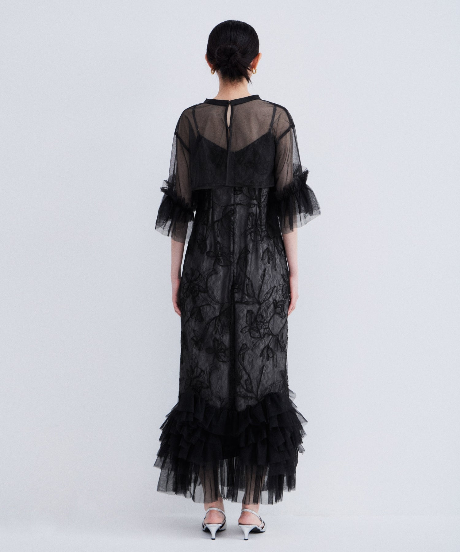 EMBROIDERY FRILL SET DRESS