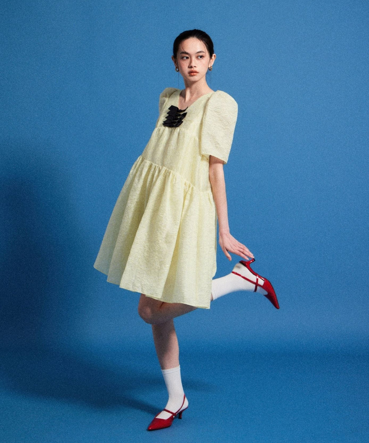EDGE RIBBON MINI DRESS