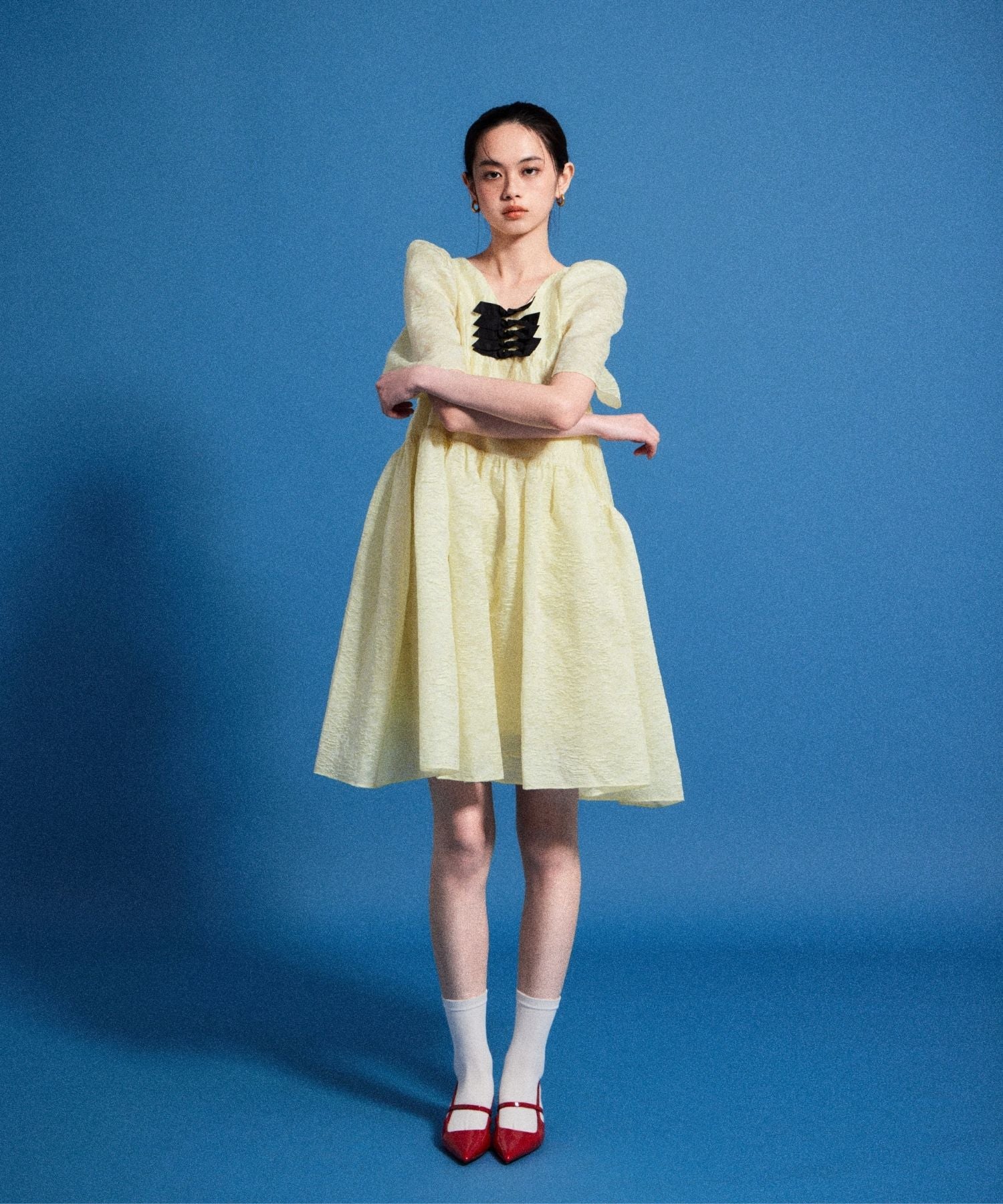 EDGE RIBBON MINI DRESS