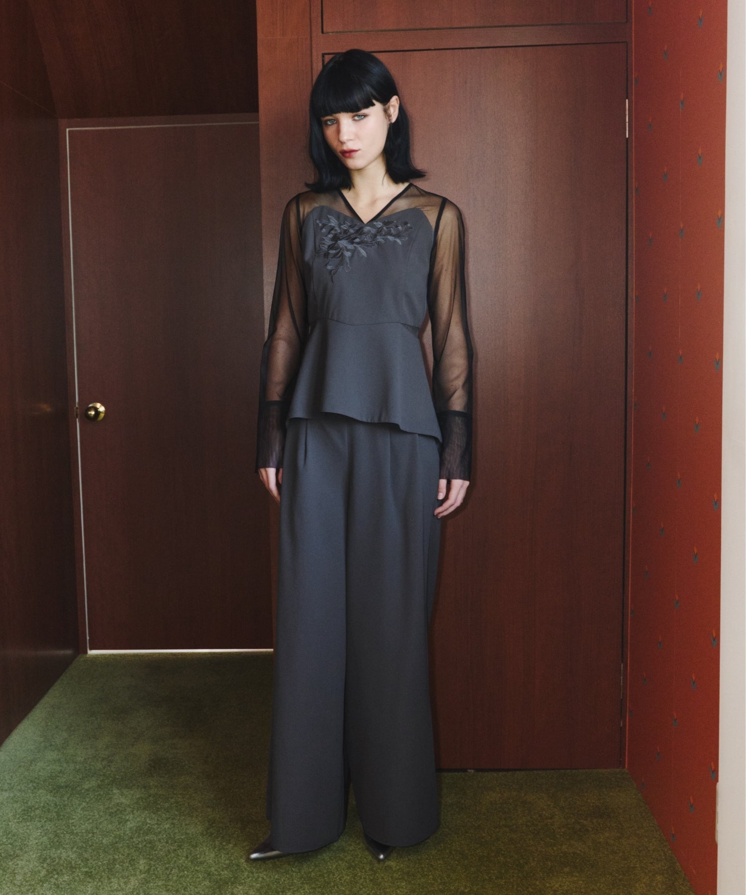 LACE PANEL ACCENT SETUP PANTS DRESS