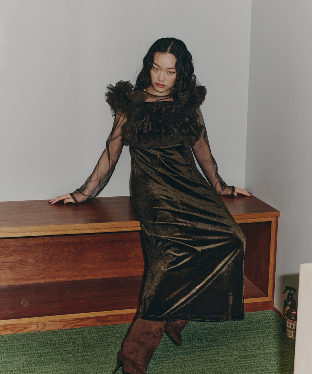 VOLUME RUFFLE LAYER DRESS