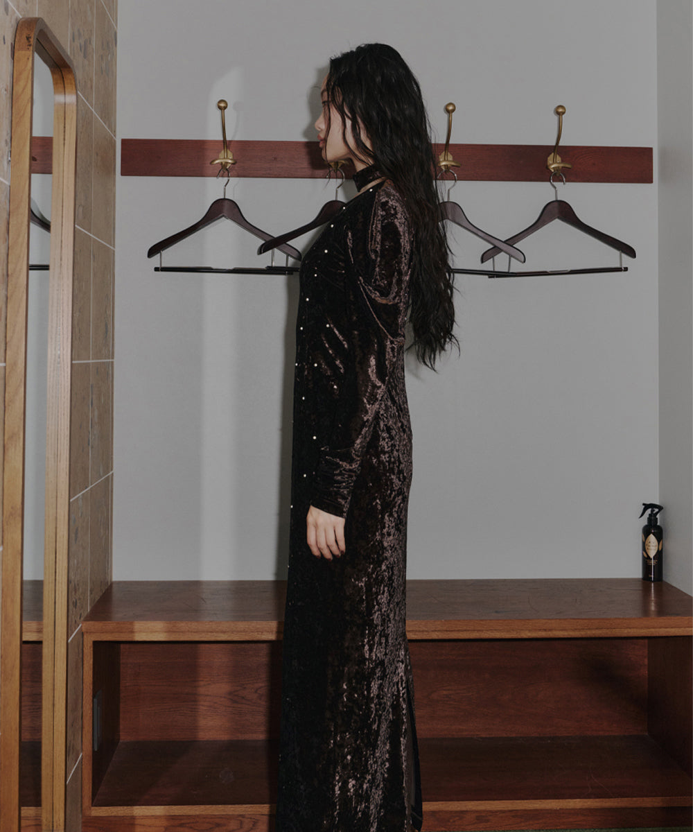 PEARL GLOW VELOUR DRESS