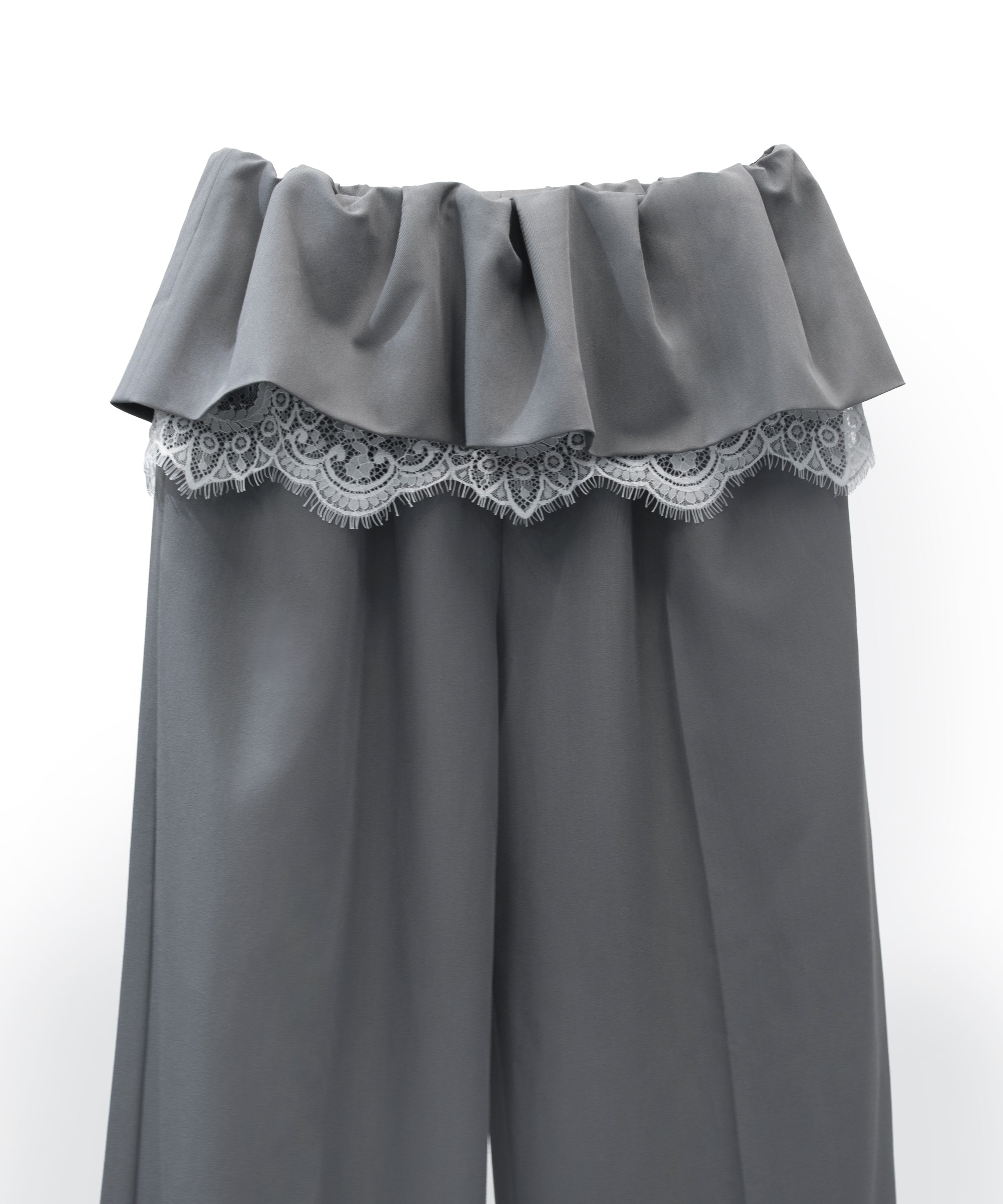 FEMME PEPLUM SETUP グレー パンツディティールアップ物撮り画像