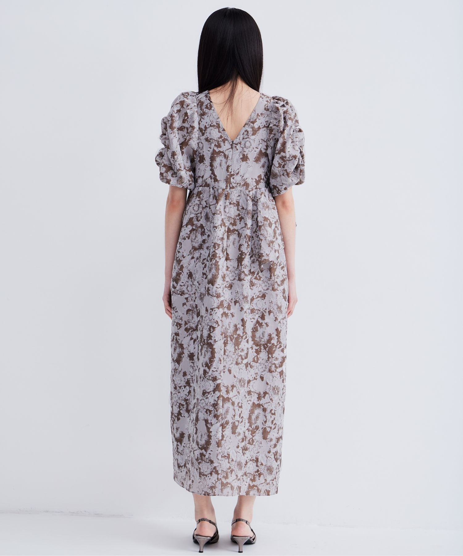 【POPUP】BUBBLE SLEEVE JACQUARD DRESS