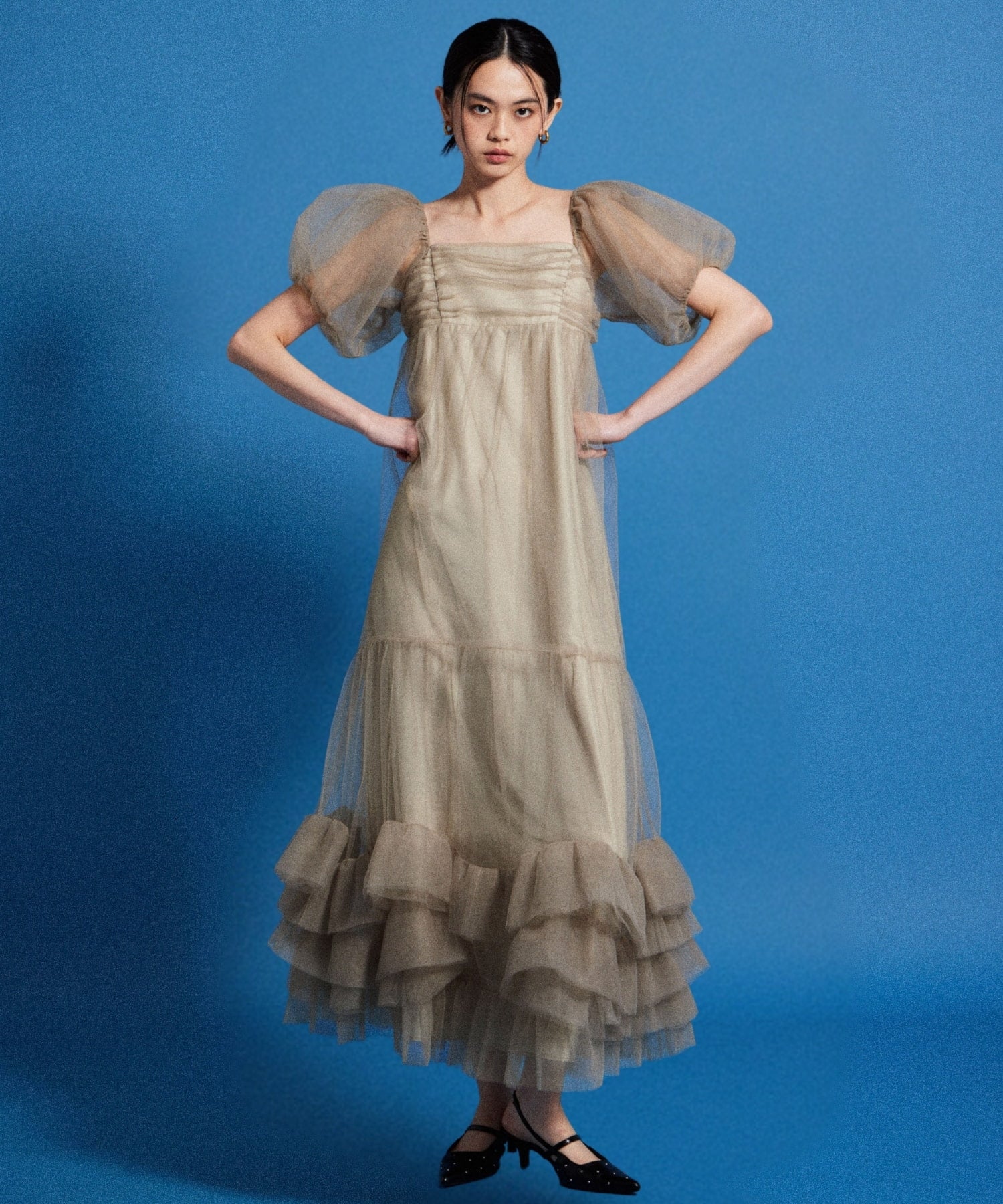 VOLUME TULLE PUFF SLEEVE DRESS