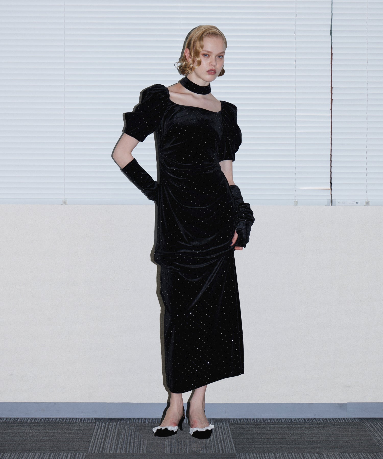 GLINT VELOUR DRESS