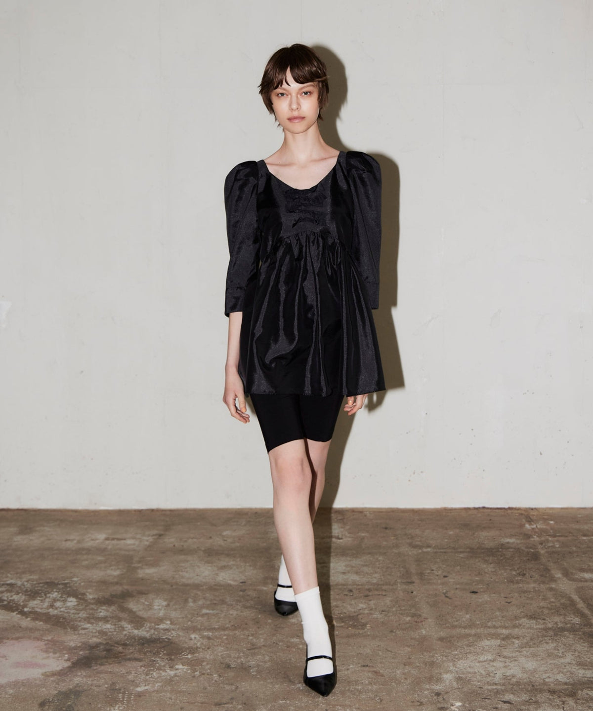 EDGE RIBBON SETUP DRESS