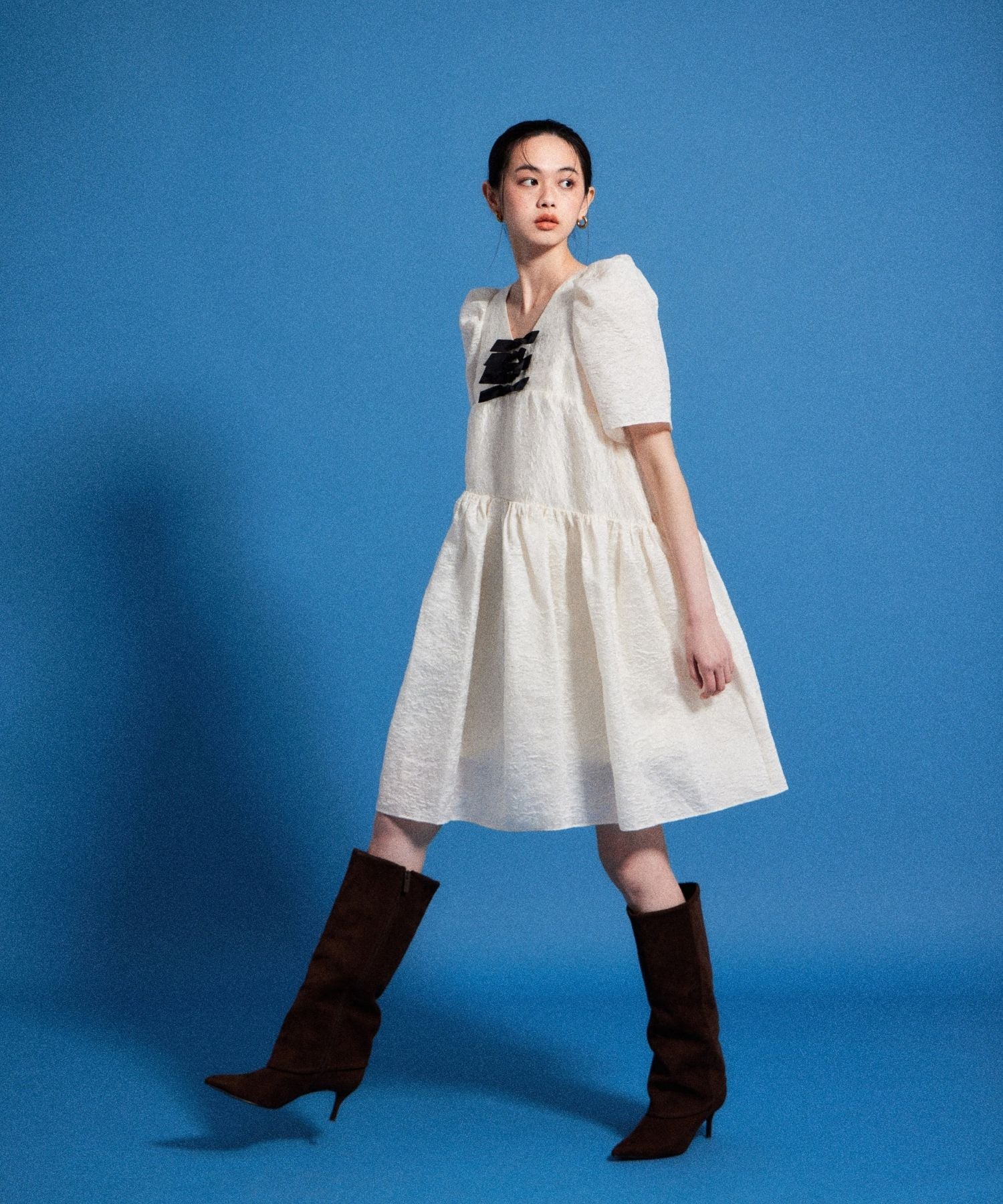 EDGE RIBBON MINI DRESS