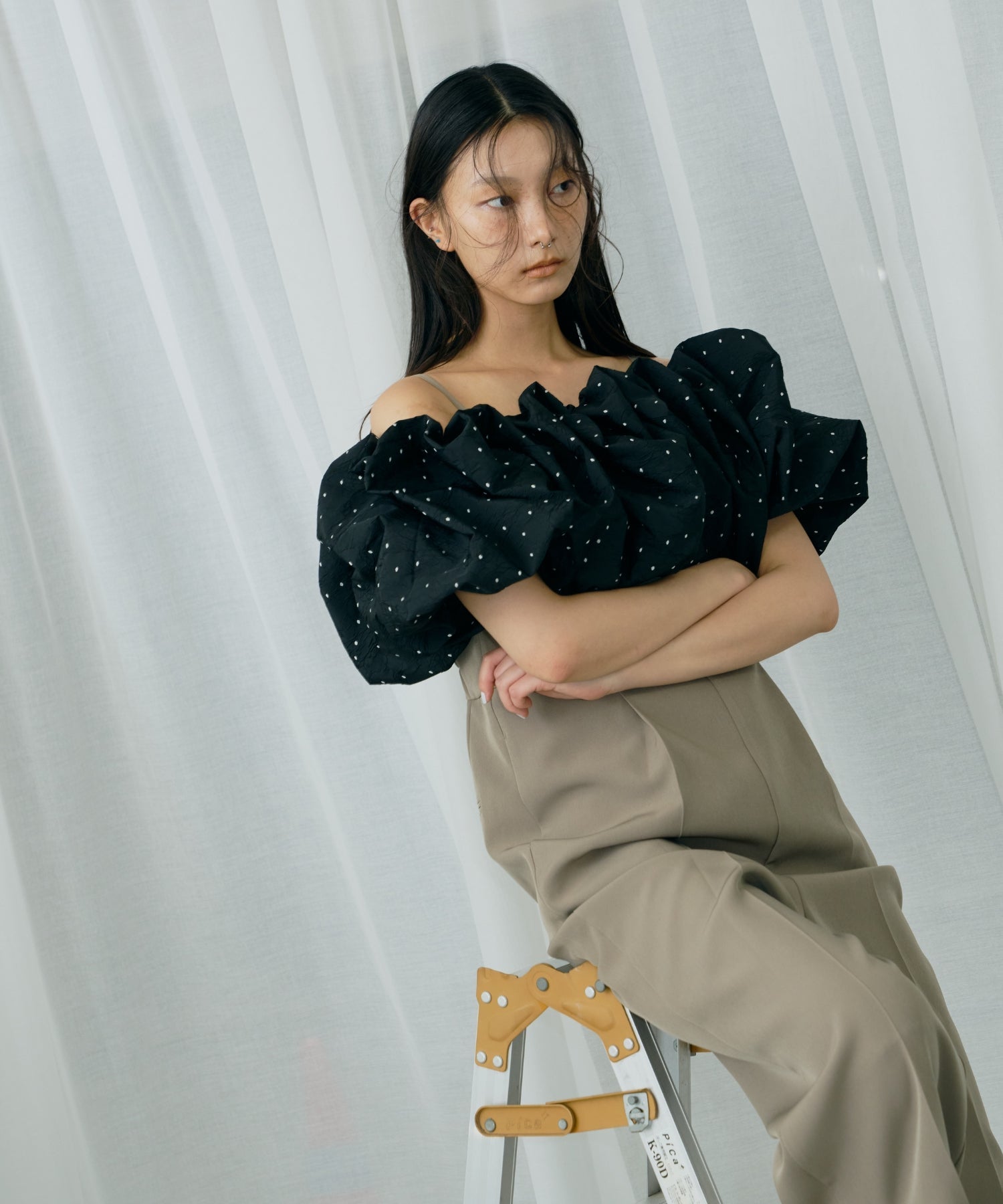【POPUP】CLOUD-LIKE VOLUME TOPS