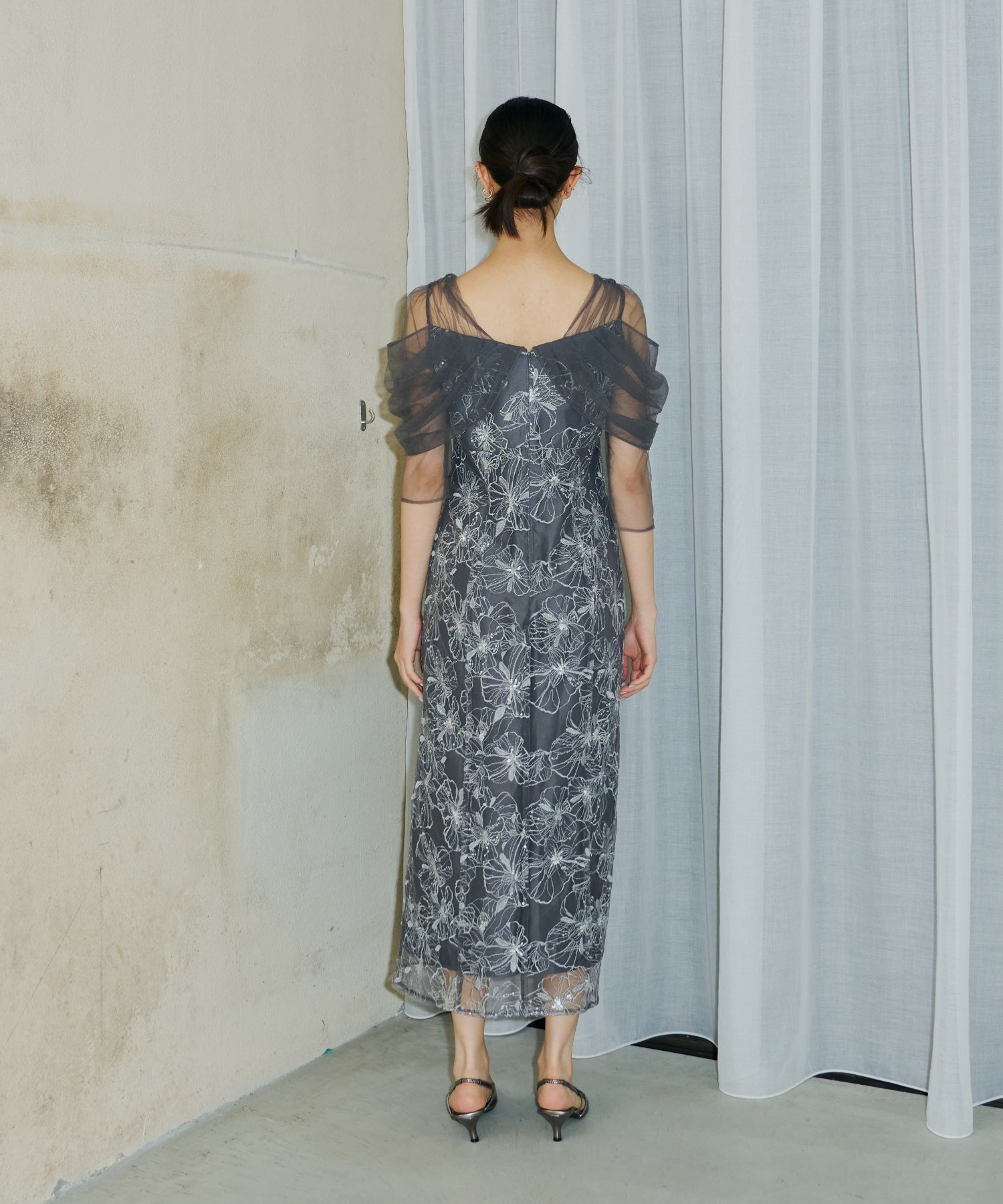 TULLE DRAPE SPANGLE DRESS