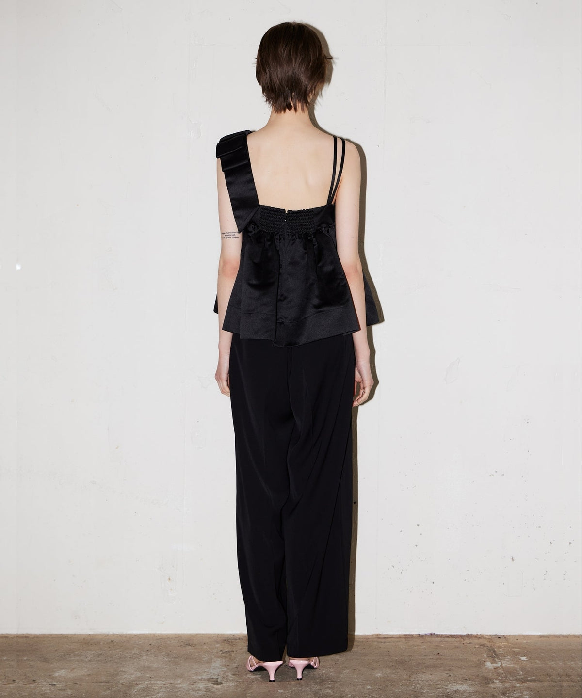 【POPUP】ASYMMETRY RIBBON SET UP