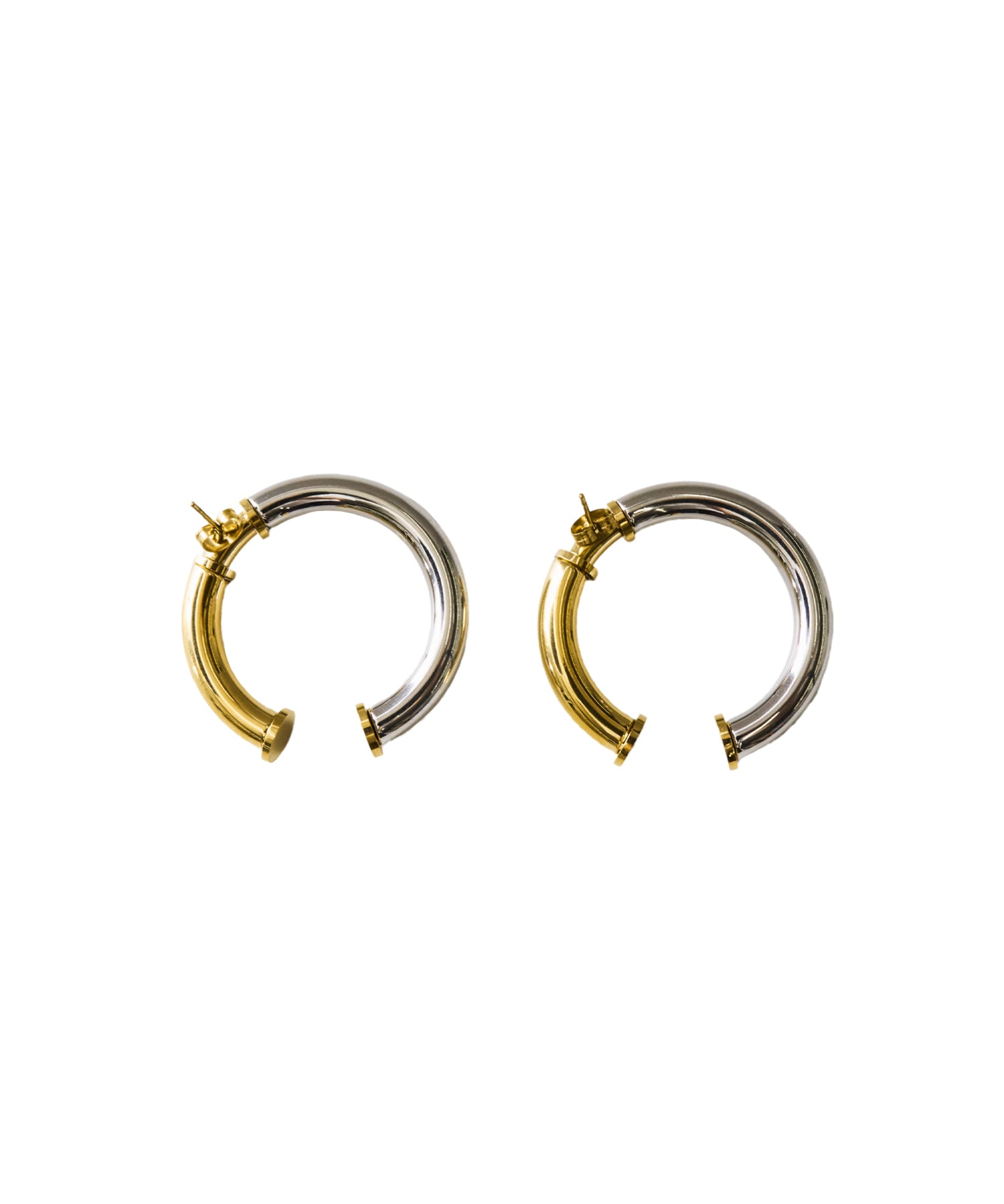 ICONIC RING PIERCE