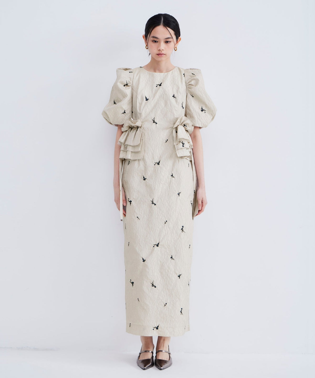 【POPUP】BLOSSOM FRILL DRESS