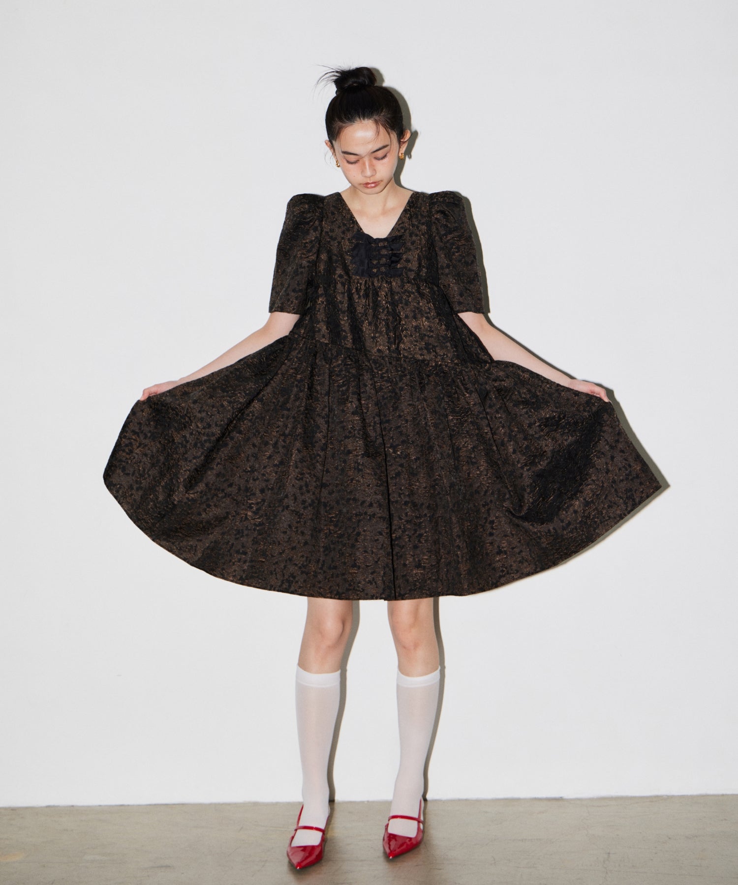 EDGE RIBBON MINI DRESS