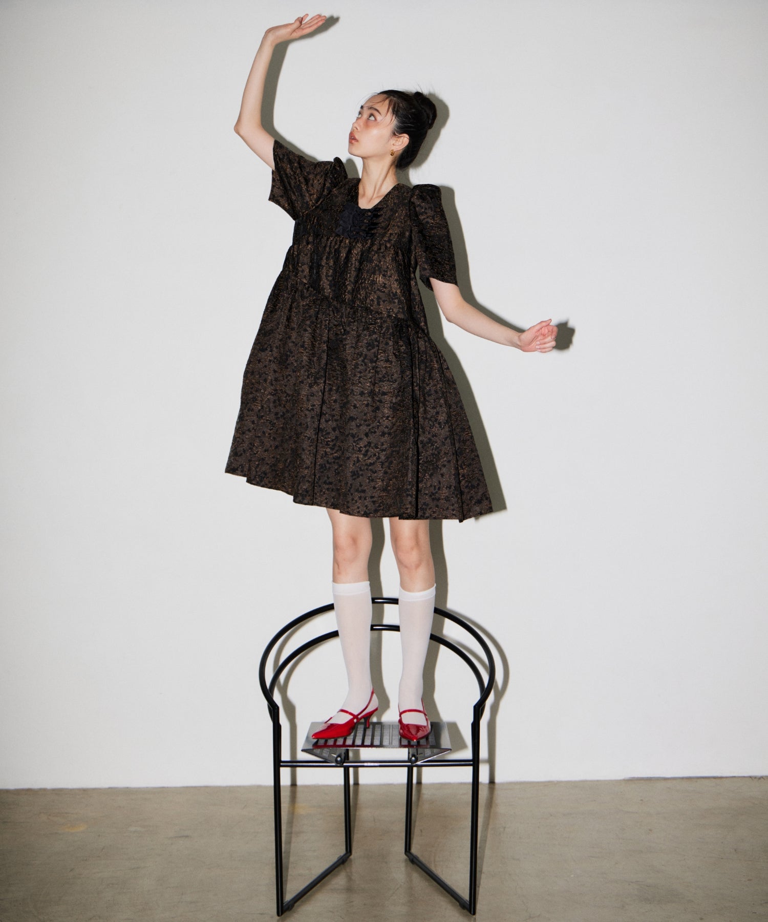 EDGE RIBBON MINI DRESS