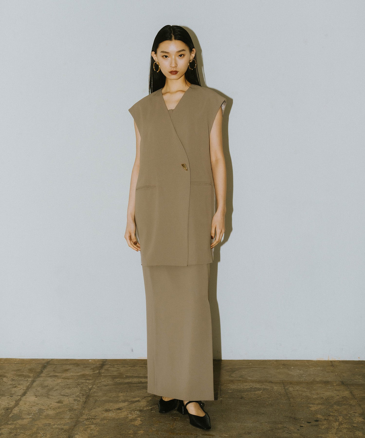 BACK SHEER GILET SETUP DRESS