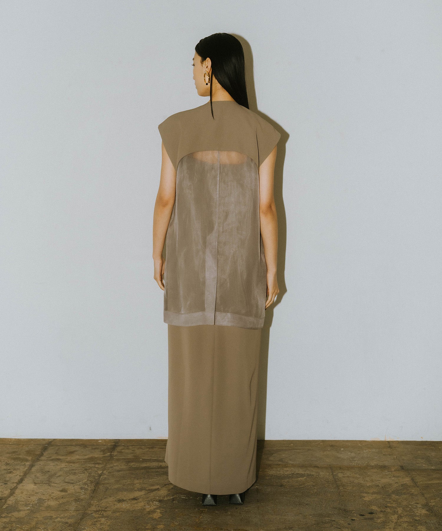 BACK SHEER GILET SETUP DRESS