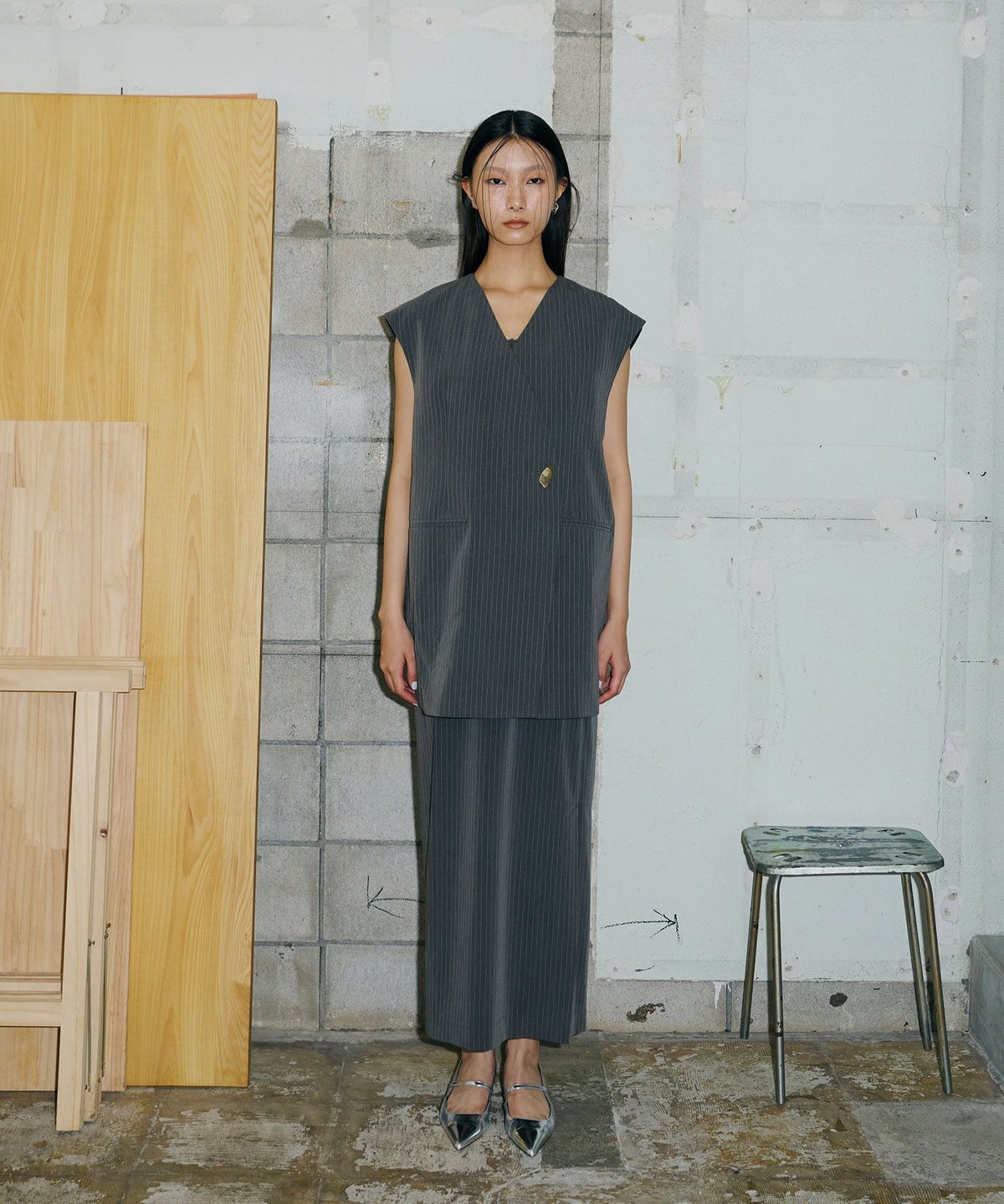 BACK SHEER GILET SETUP DRESS