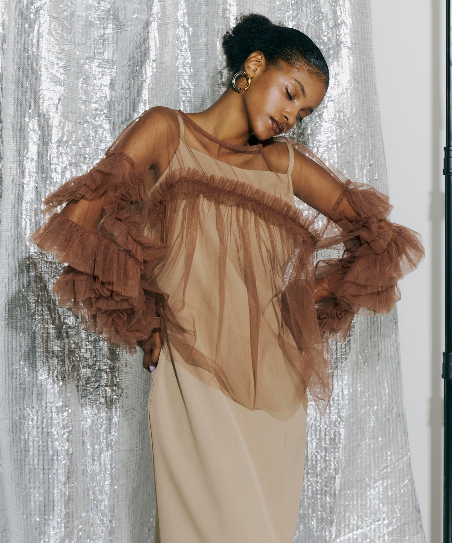DECORATIVE TULLE TOPS