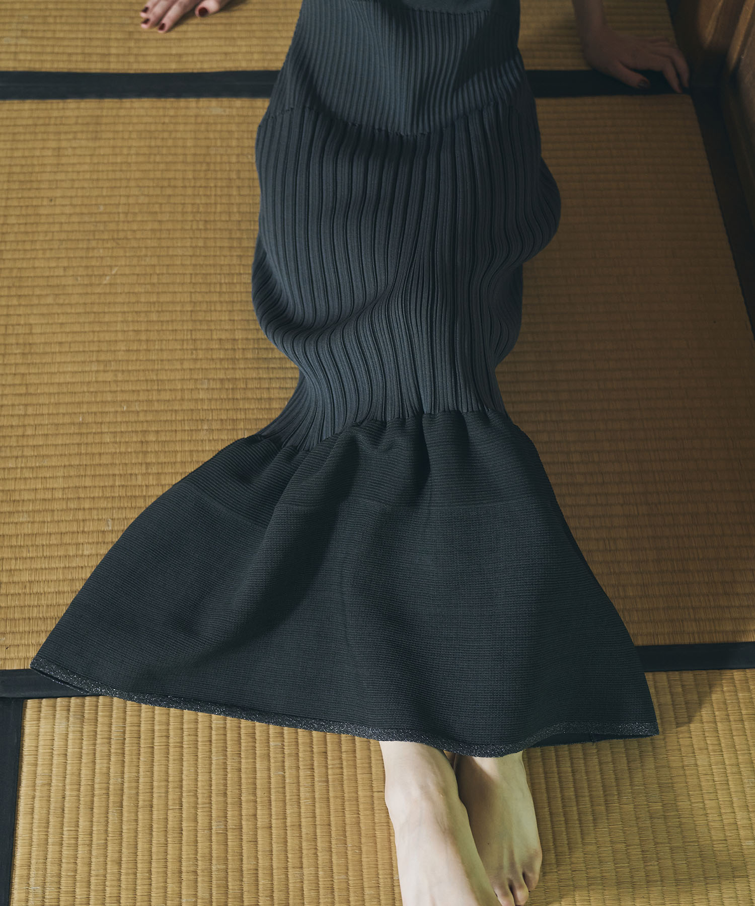 MERMAID HEM RIB KNIT DRESS