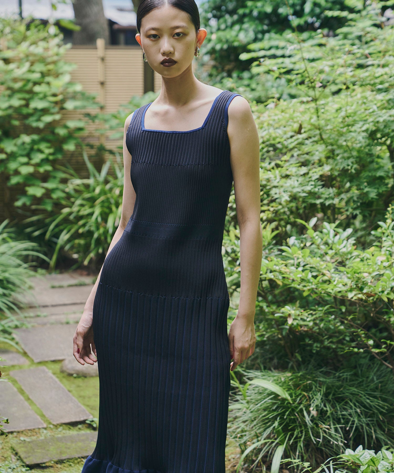 MERMAID HEM RIB KNIT DRESS