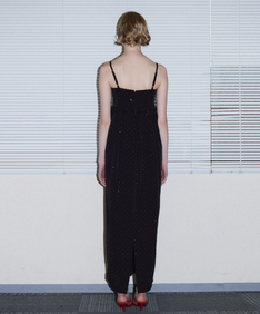 GRINT RIBBON LONG DRESS ブラック 背面全身
