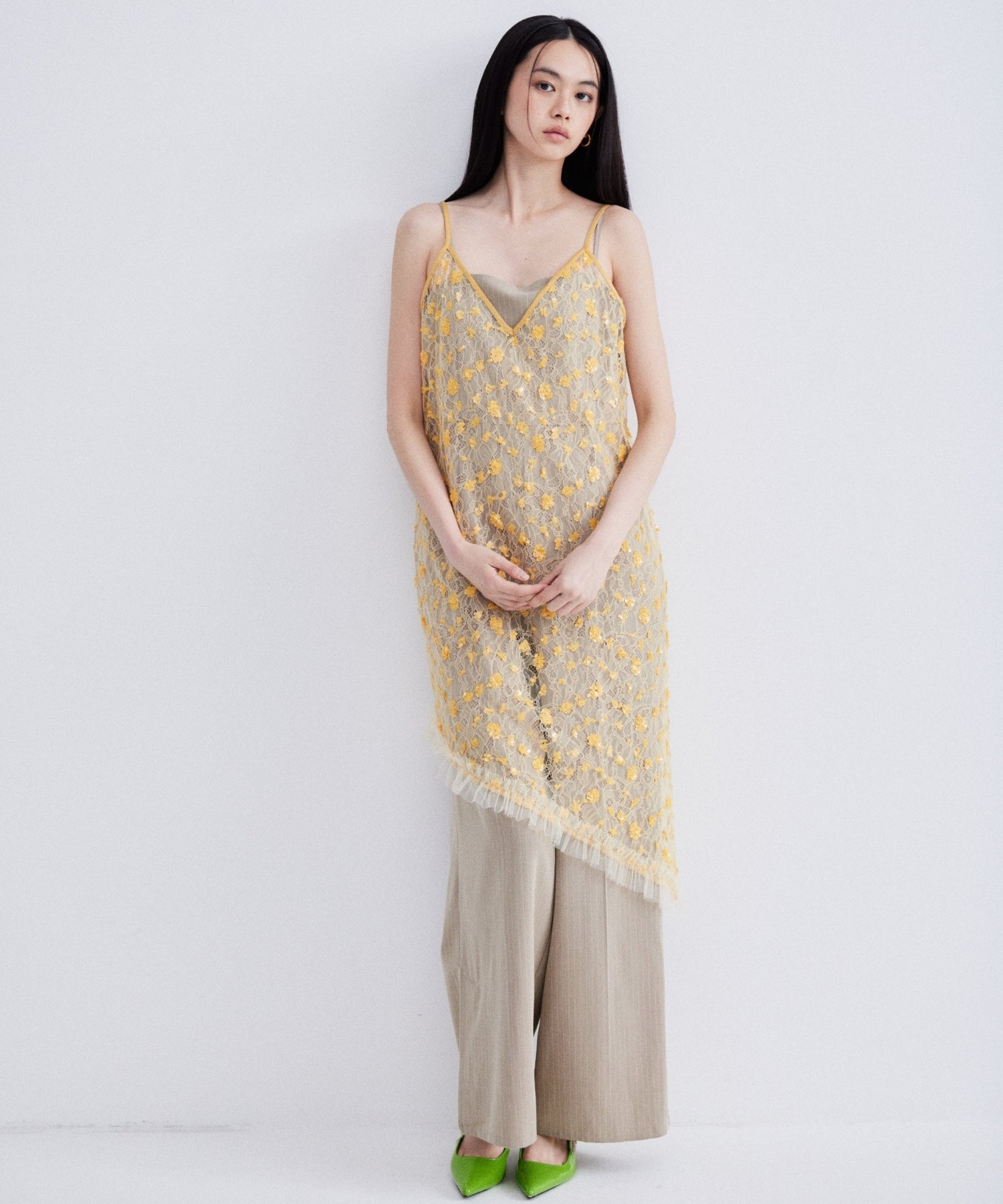 【POPUP】FLOWER SPANGLE CAMI DRESS
