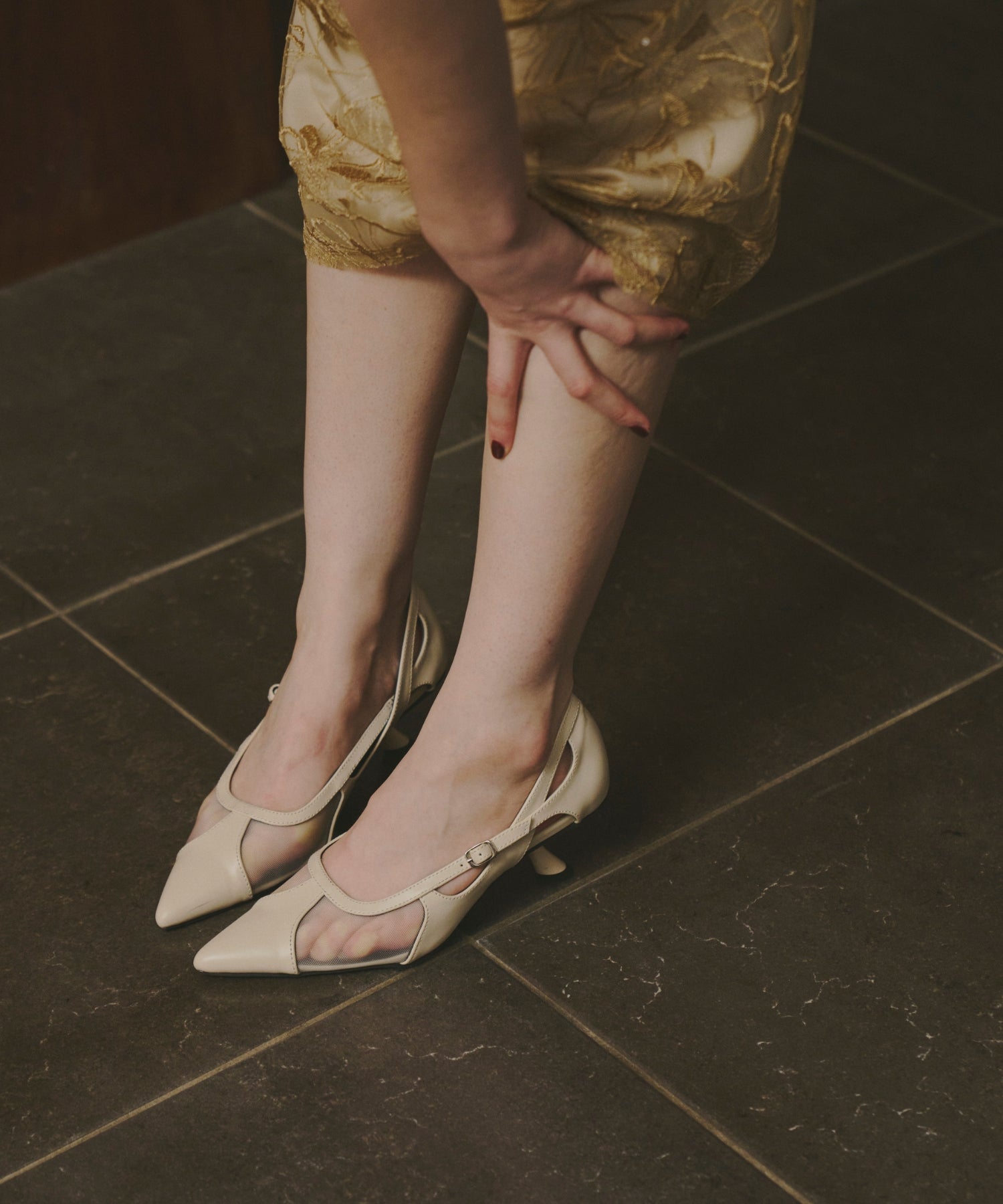 POINTED TOE SHOES