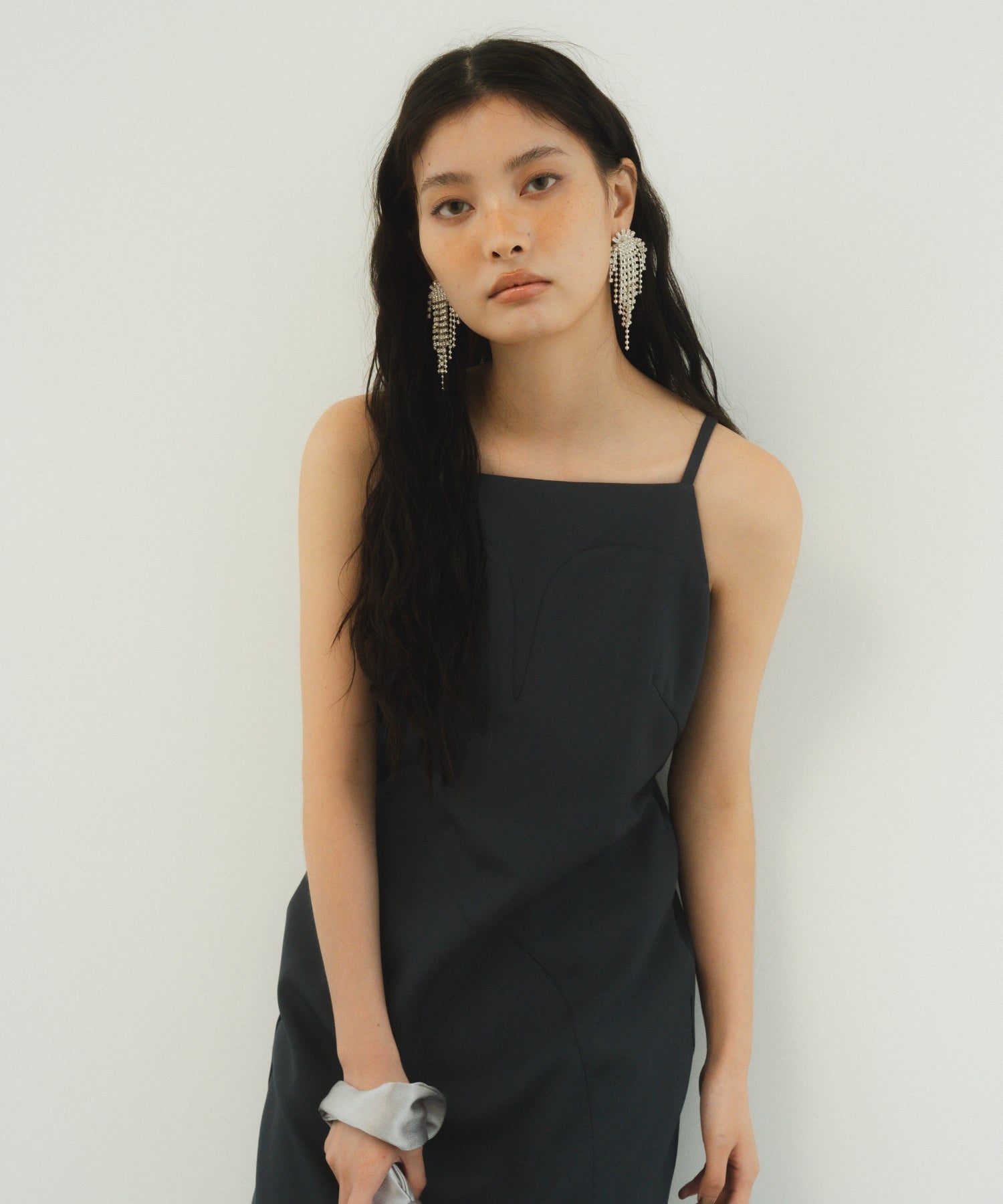 CUTTING CURVE DRESS