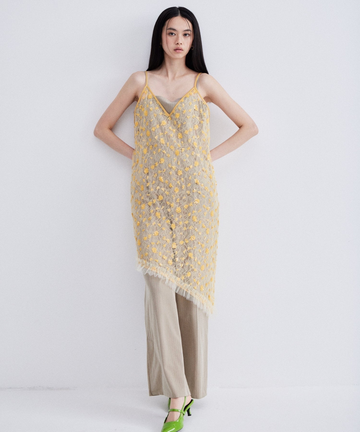 【POPUP】FLOWER SPANGLE CAMI DRESS
