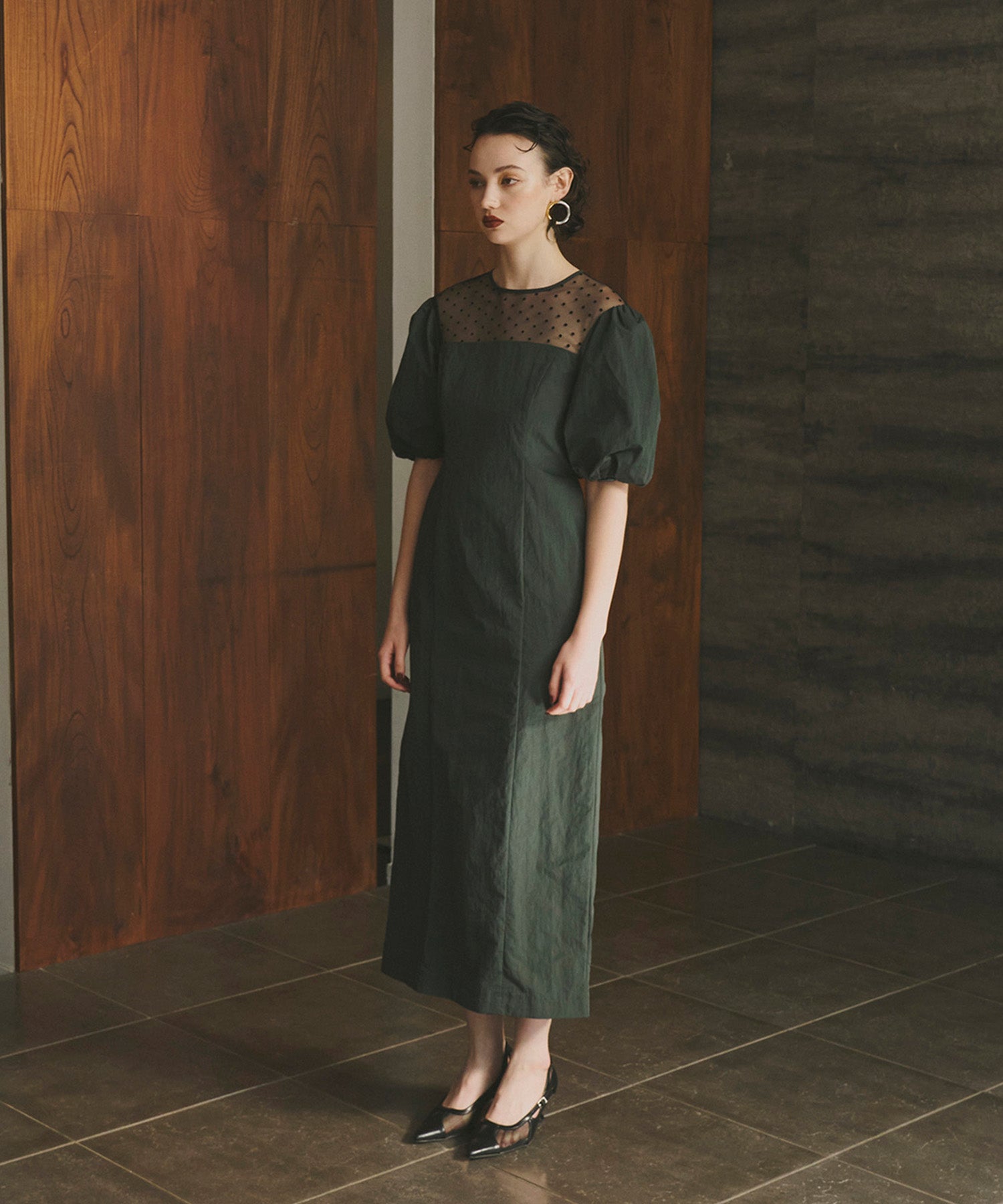 DECOLLETE DOT DRESS