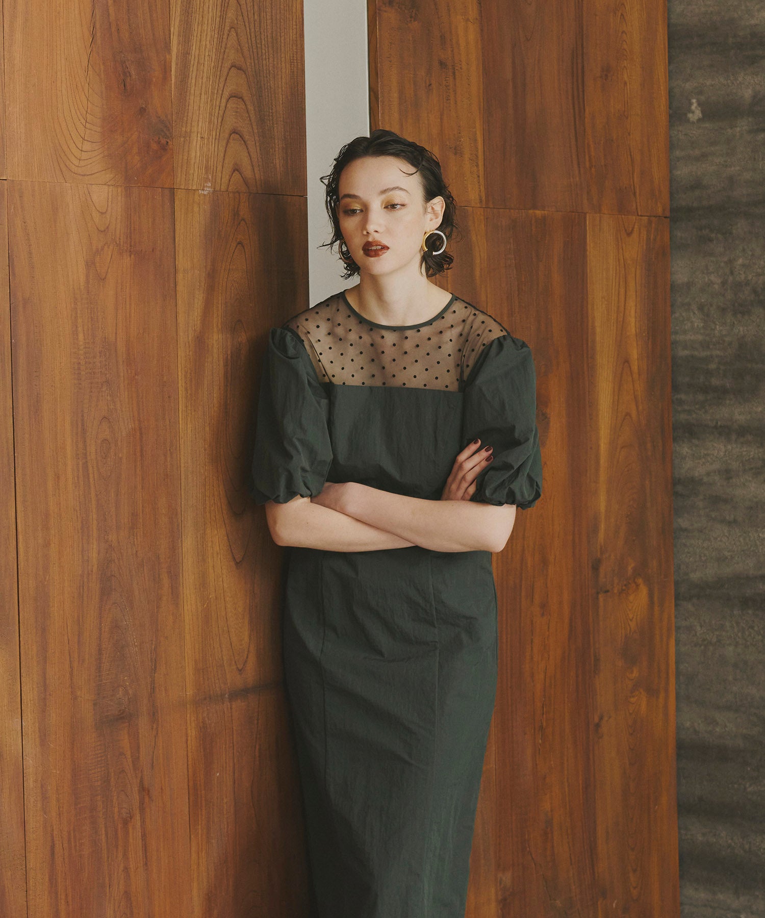 DECOLLETE DOT DRESS