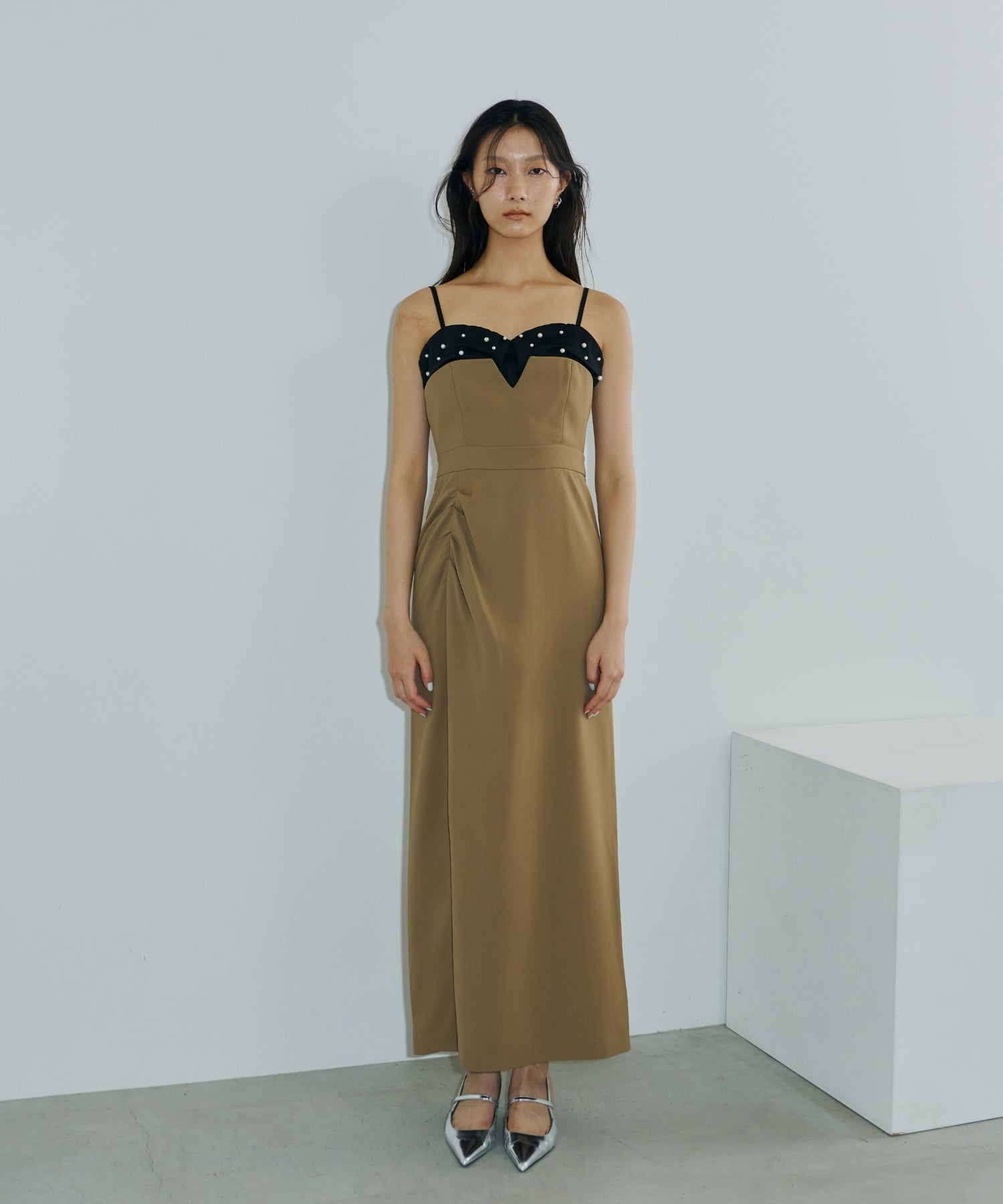 DROPPED PEARL DRESS