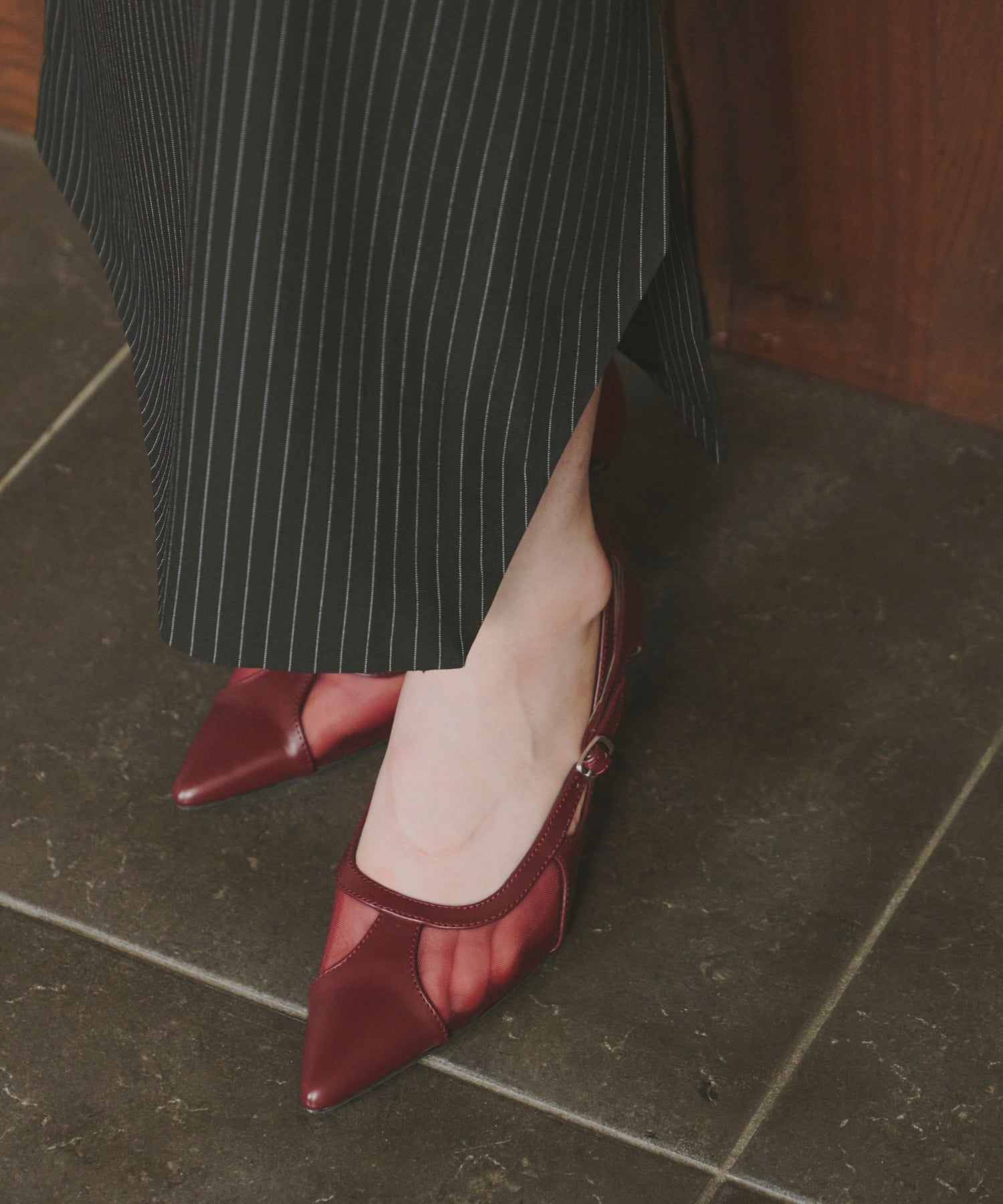 POINTED TOE SHOES