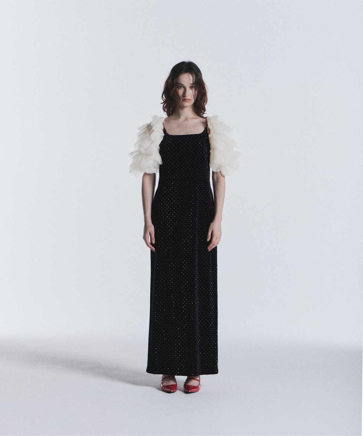 CURVED SQUARE VELOUR DRESS