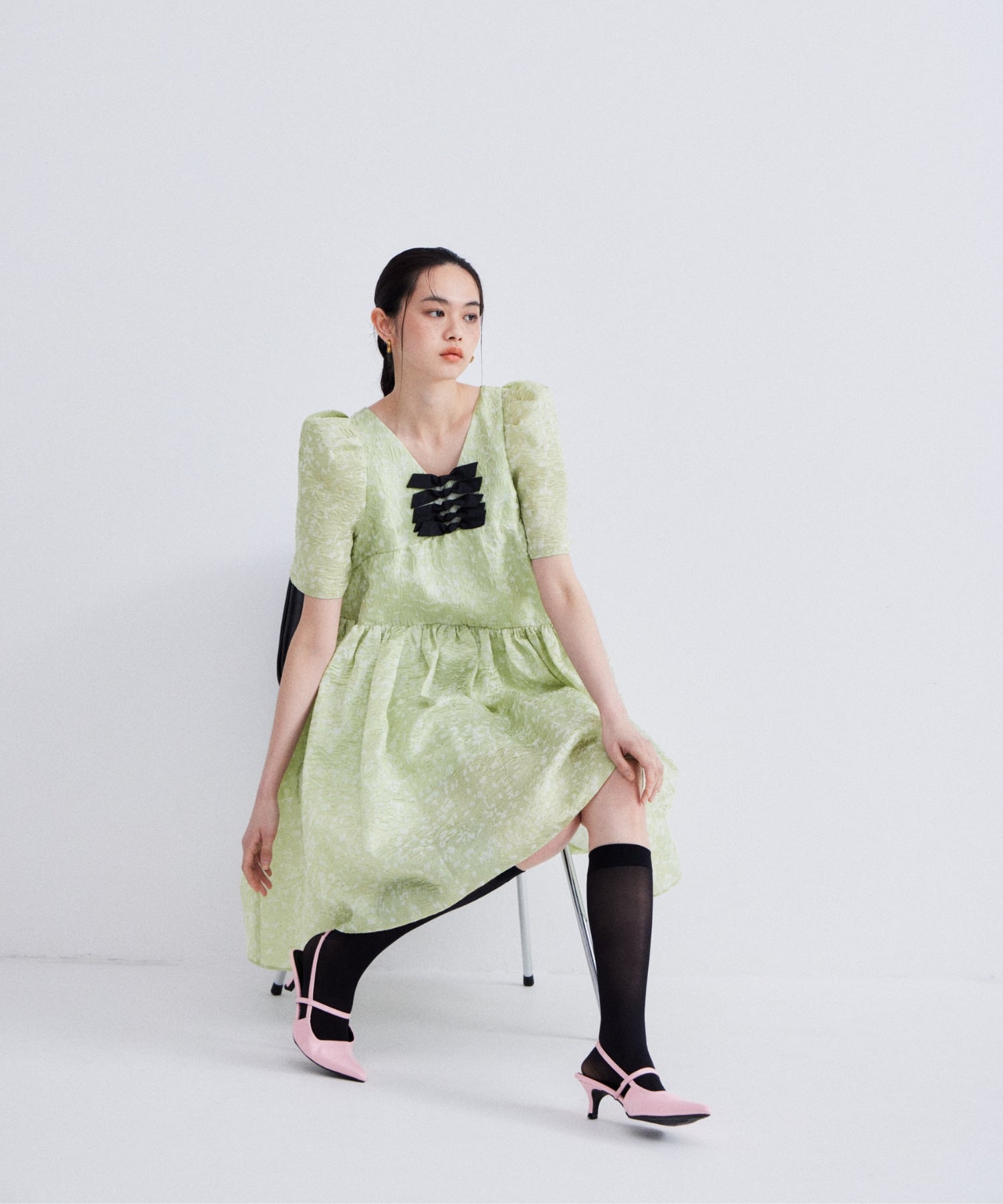 EDGE RIBBON MINI DRESS