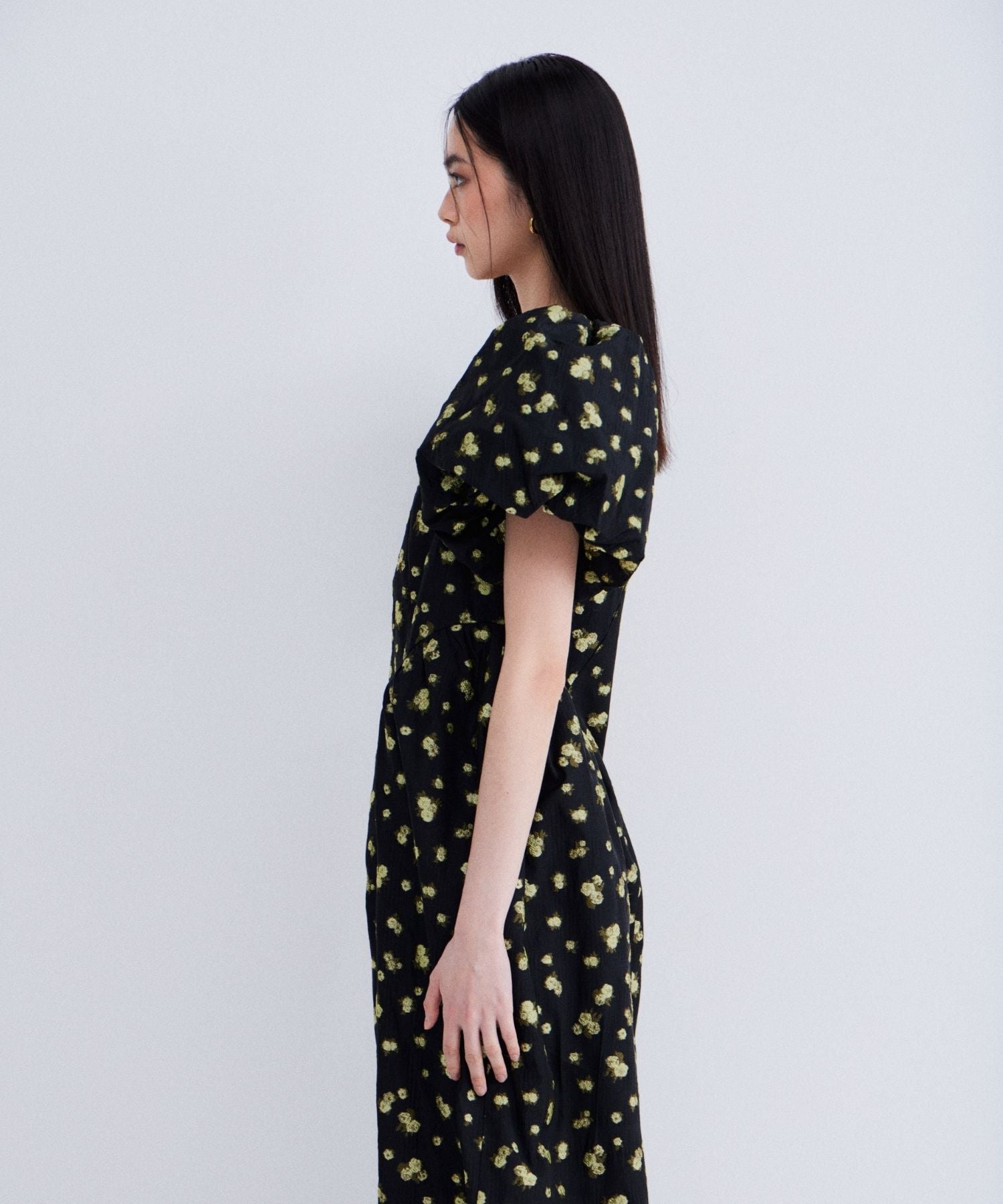 FLOWER JACQUARD FORME DRESS
