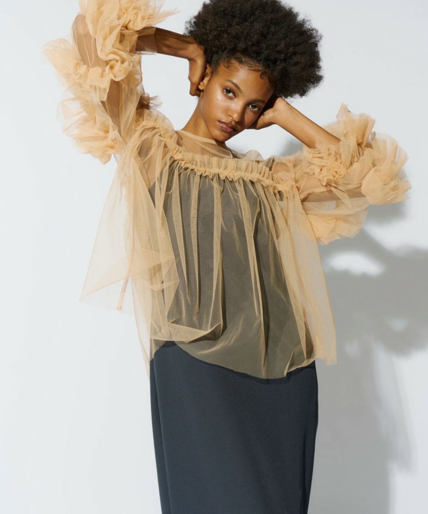 CUTTING CURVE DRESS
