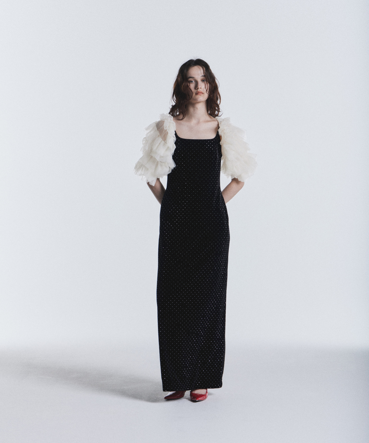 CURVED SQUARE VELOUR DRESS