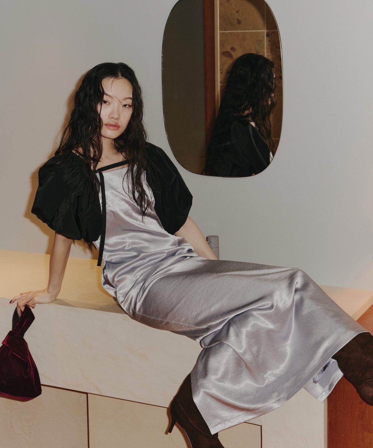 【POPUP】GLOSSY SATIN BACK RIBBON DRESS