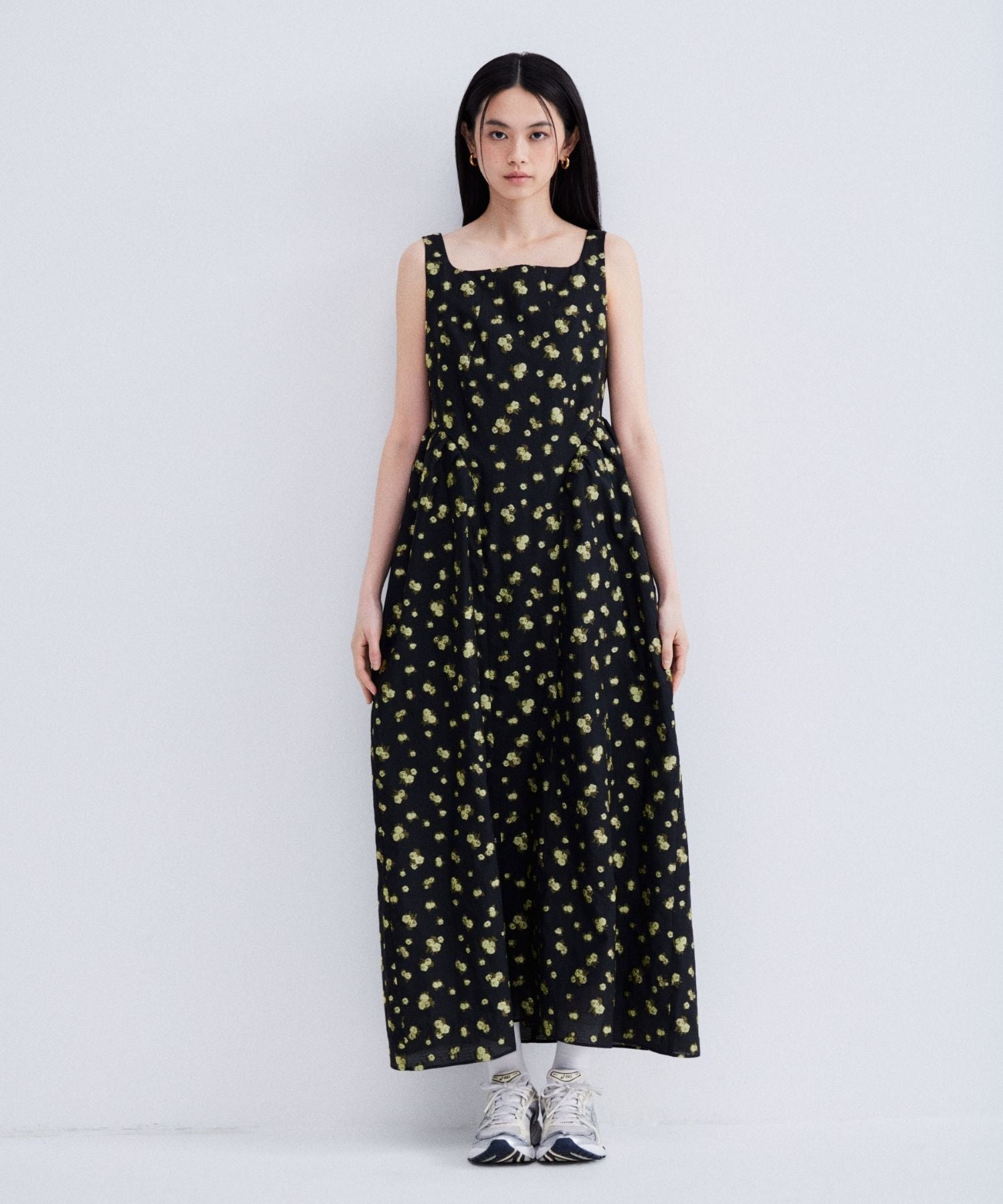 FLOWER JACQUARD FORME DRESS