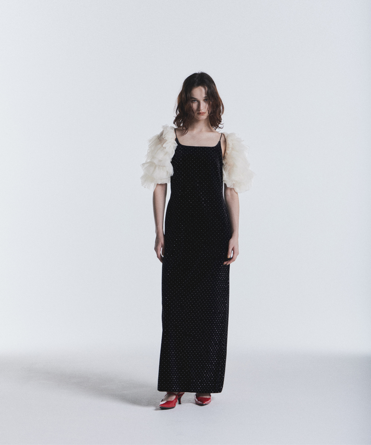CURVED SQUARE VELOUR DRESS