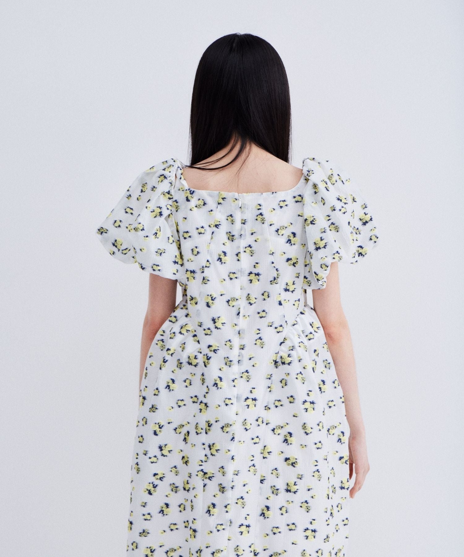 FLOWER JACQUARD FORME DRESS
