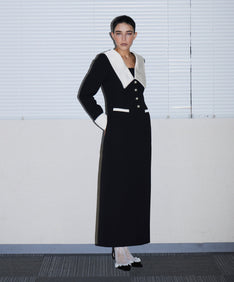 CONTRAST COLLAR DRESS ブラック 正面全身ポーズ