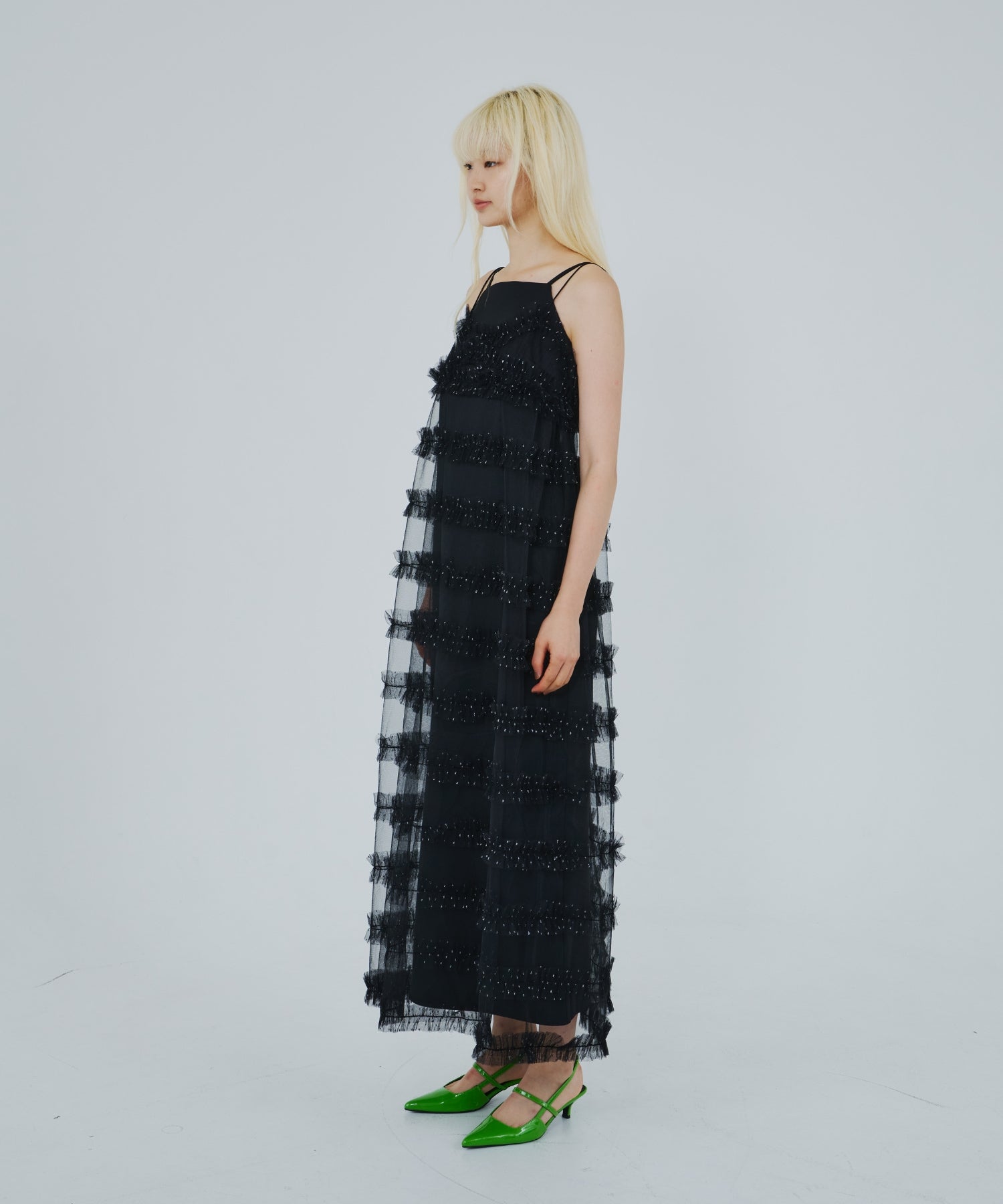 FRILL-LINE 
