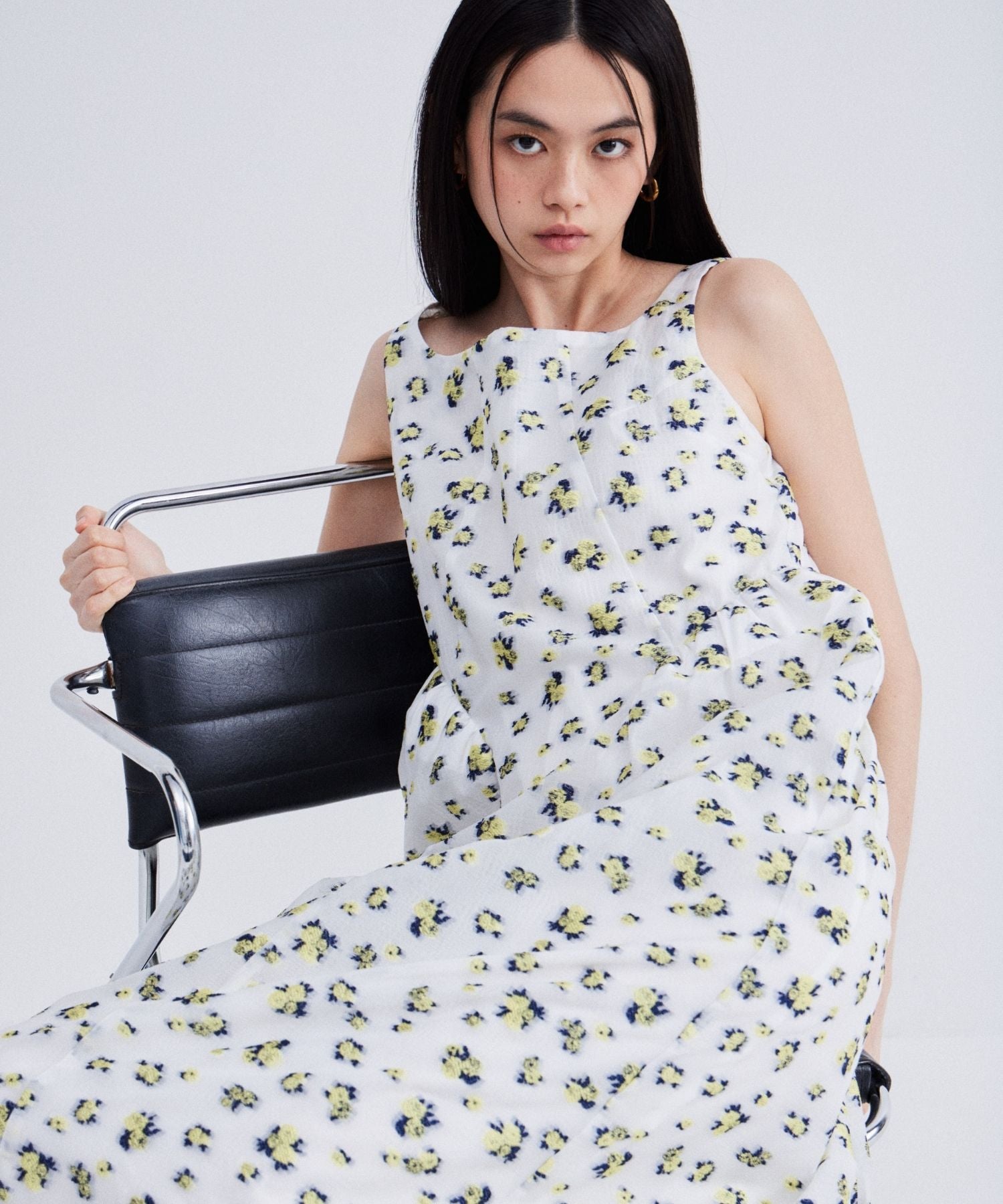 FLOWER JACQUARD FORME DRESS