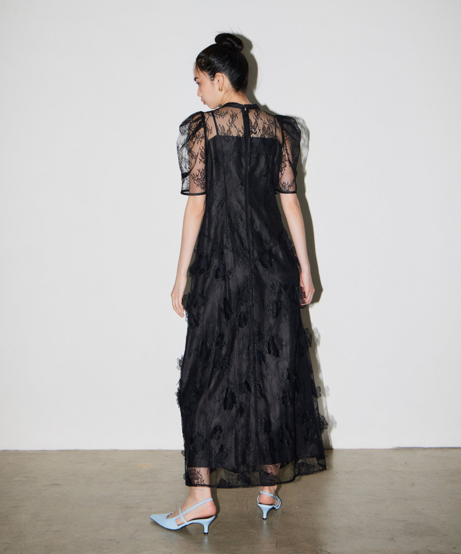 FLOWER LACE DRESS