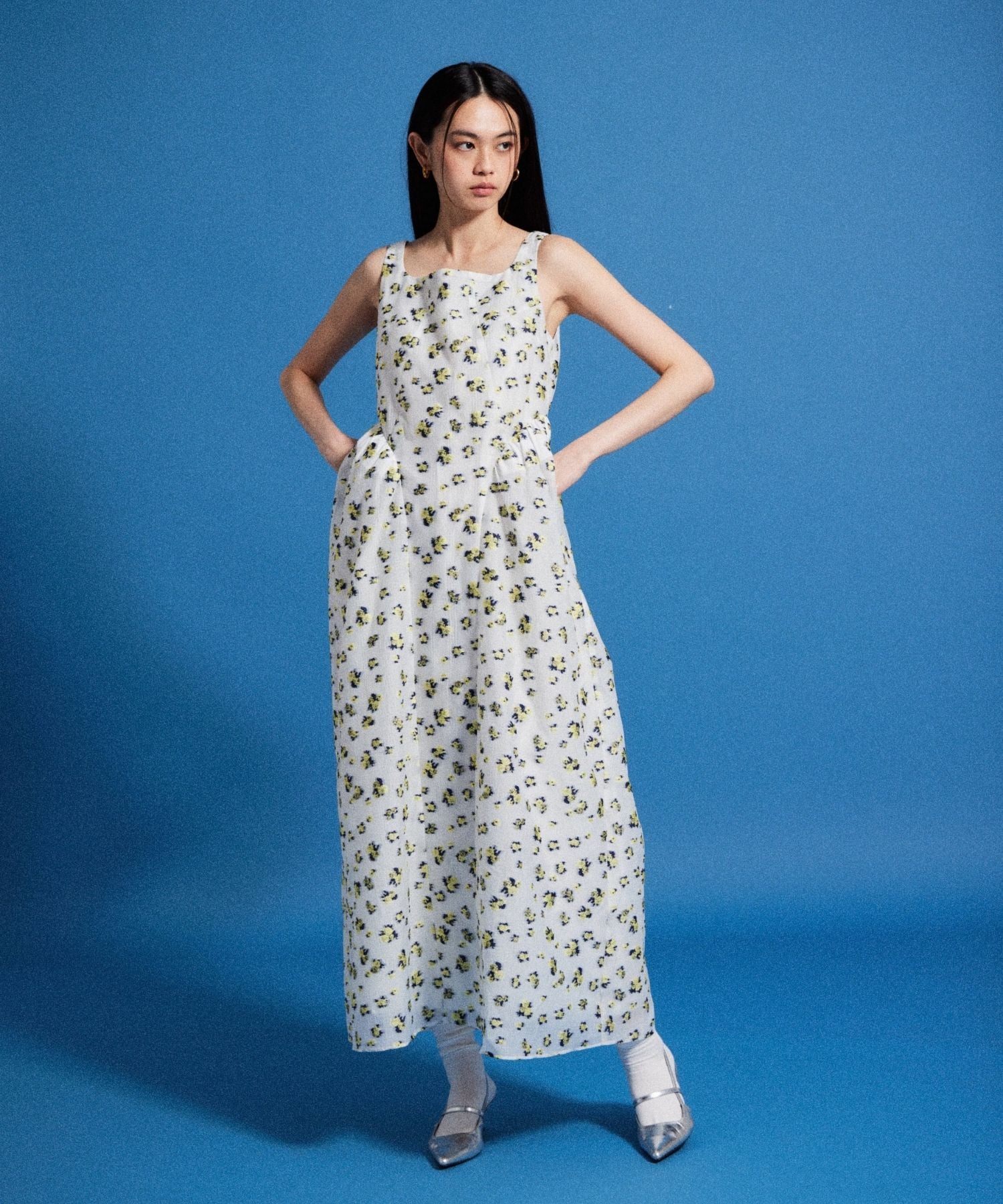 FLOWER JACQUARD FORME DRESS