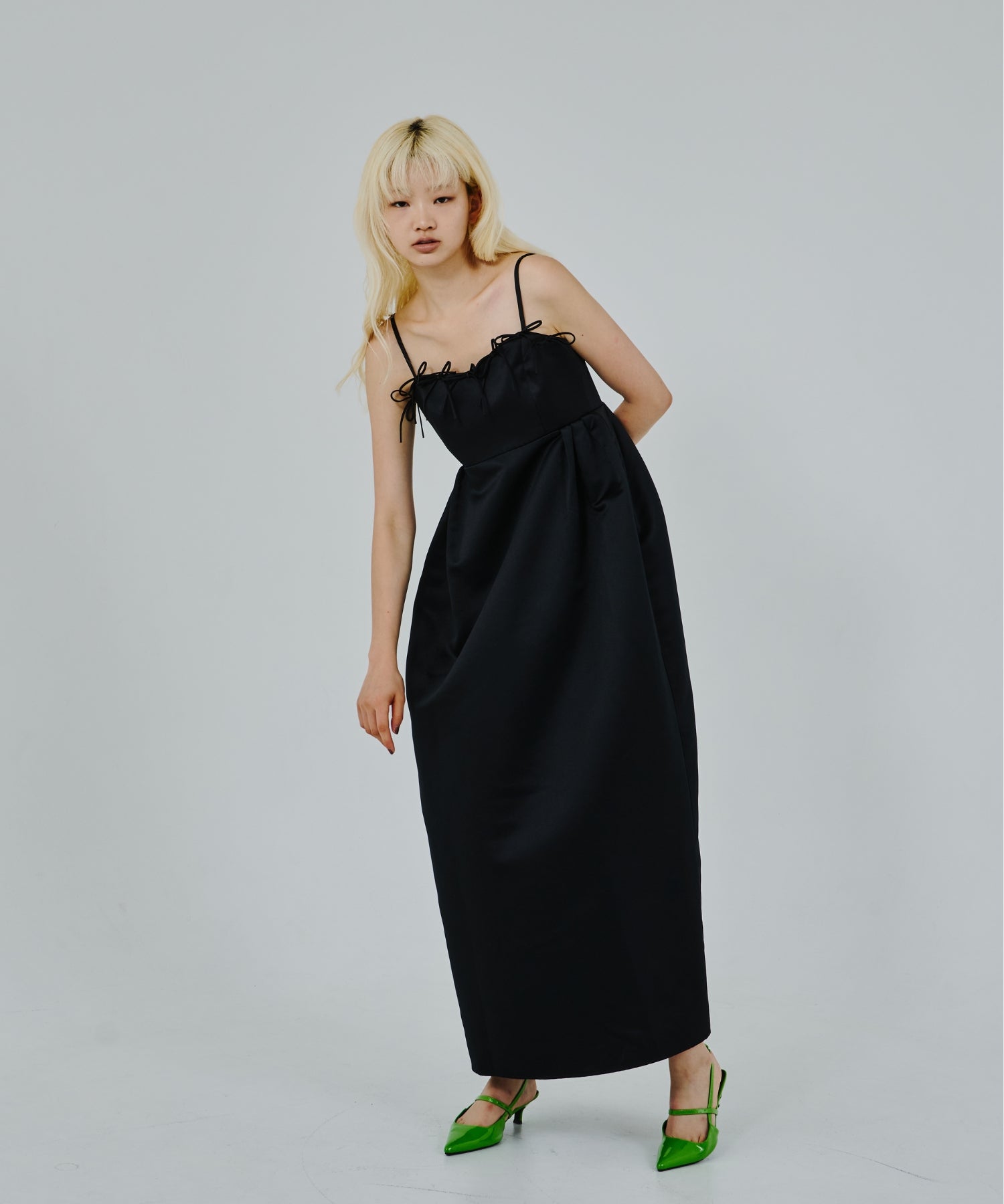 ワンピース ribbons puffy volume dress RIBBONS PUFFY VOLUME DRESS