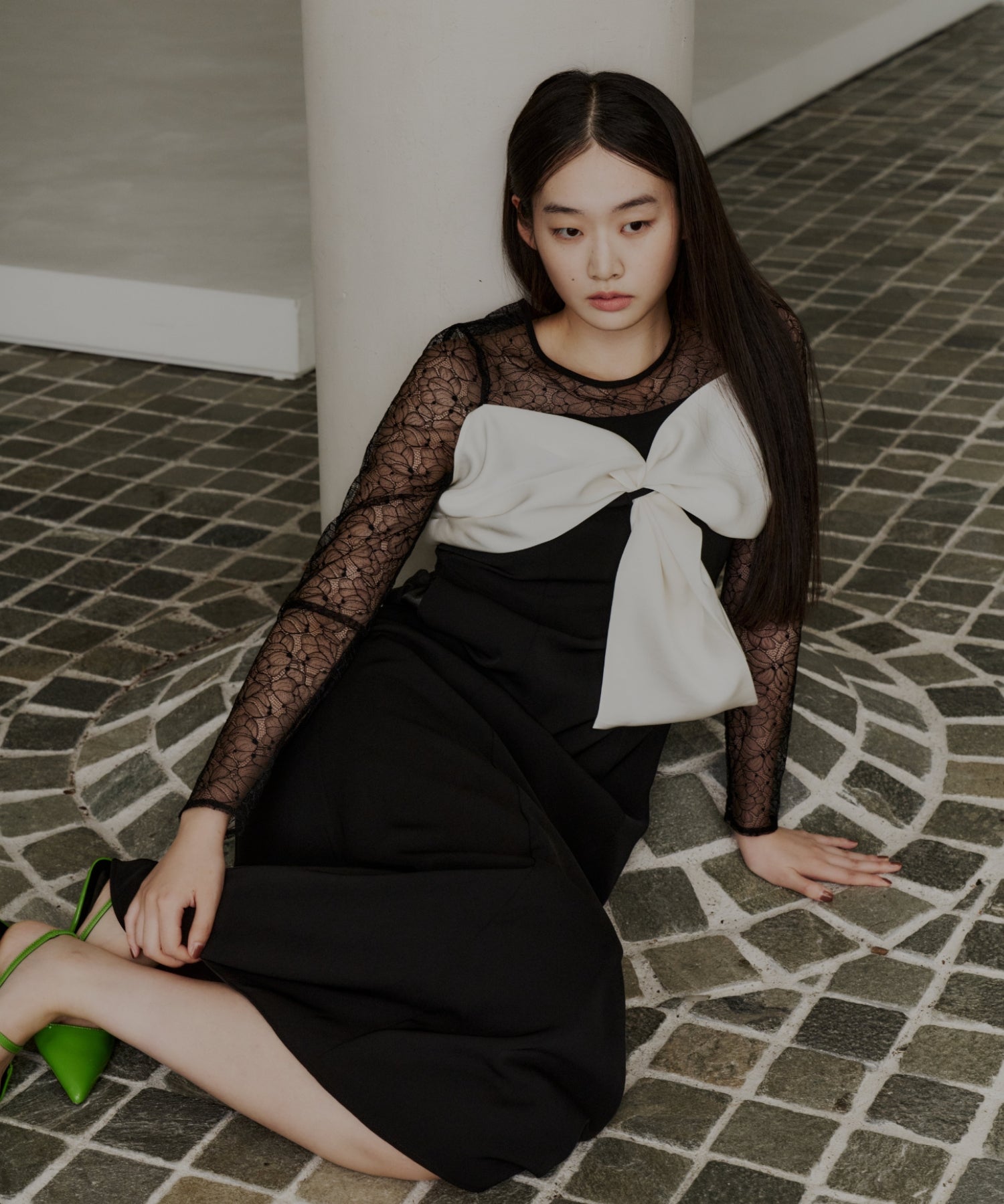 BIG RIBBON DRESS
